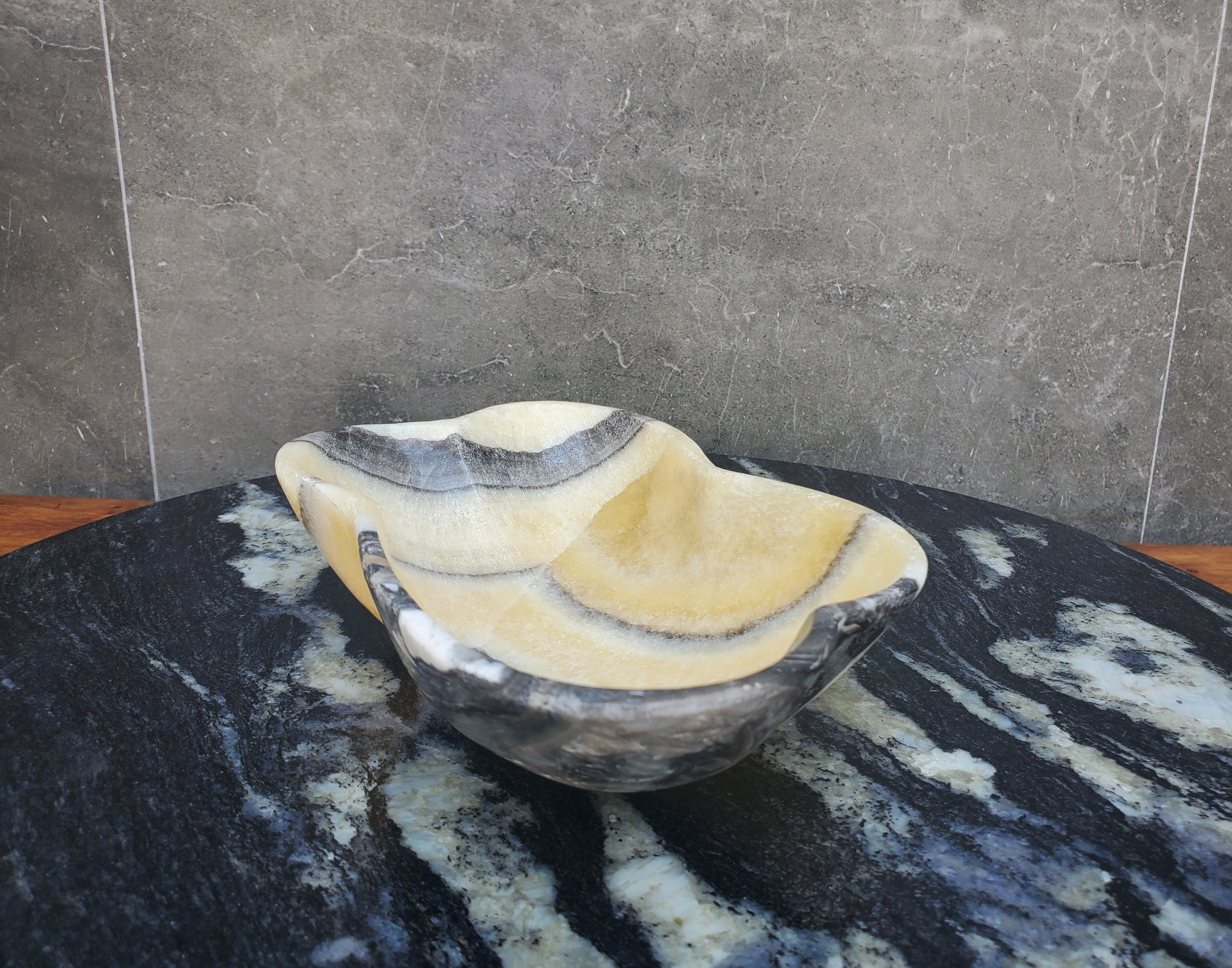 KB_05 Polished Onyx Stone Bowl (Small)