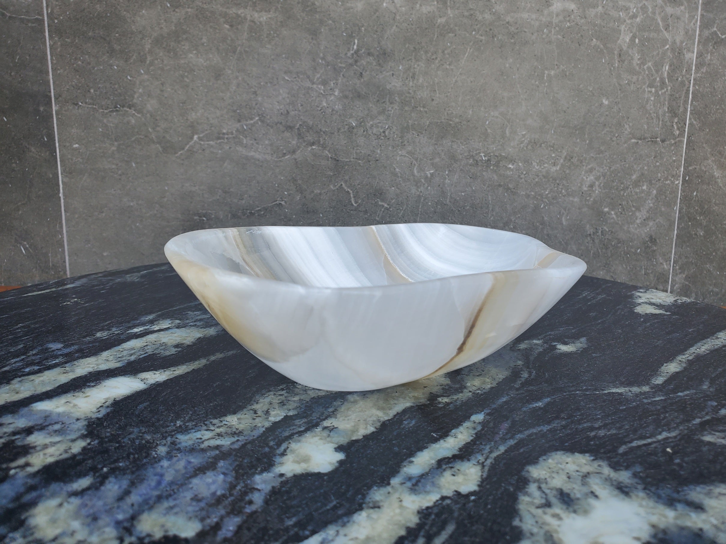 KB_10 Polished Onyx Stone Bowl (Small)