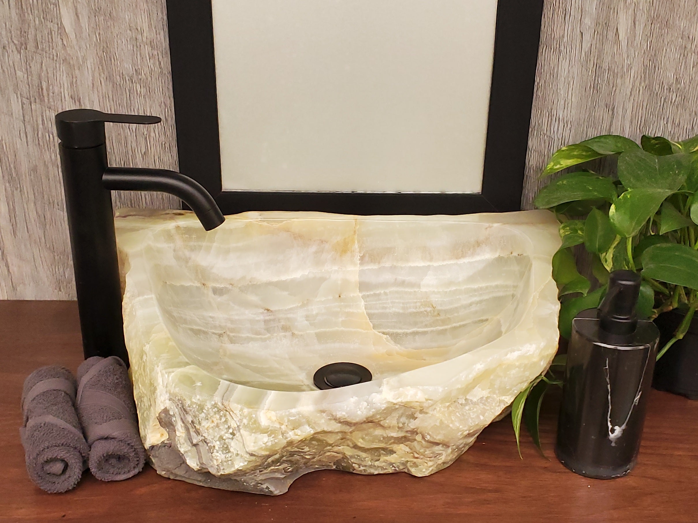 S23_22 Green and Brown Onyx Stone Vessel Bathroom Sink