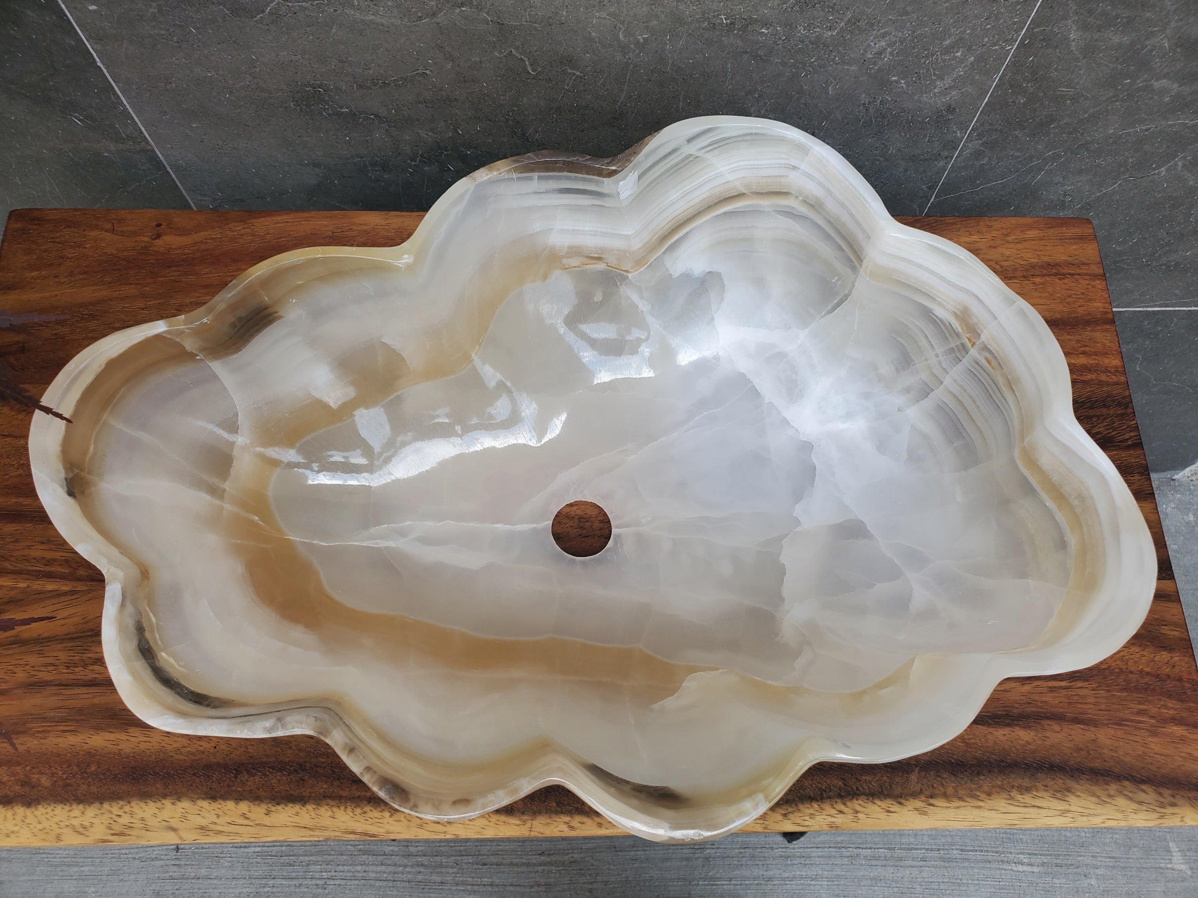 Neutral White Onyx Stone Vessel Bathroom Sink