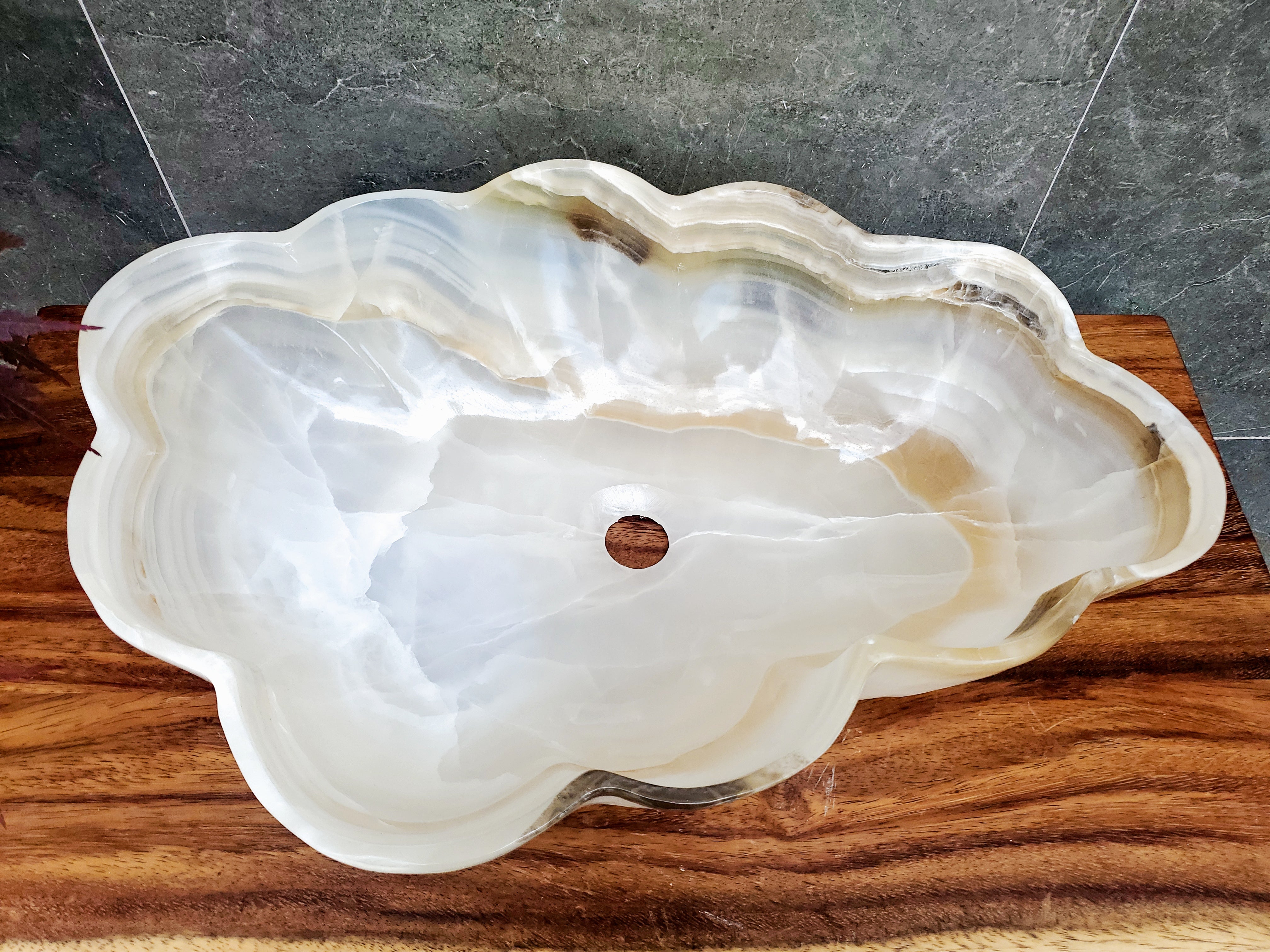 Neutral White Onyx Stone Vessel Bathroom Sink