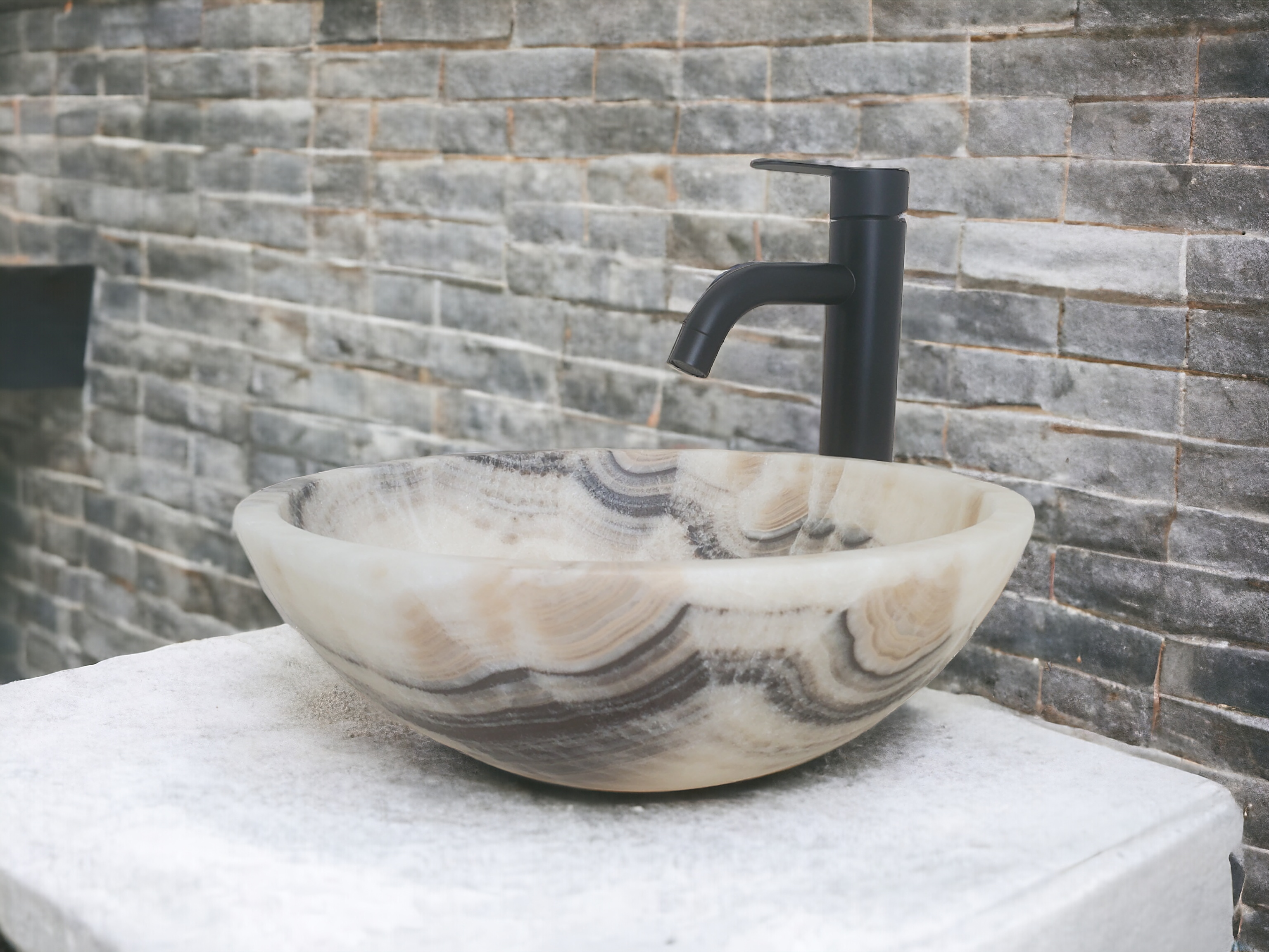 S21_14 Onyx Stone Vessel Bathroom Sink – Round