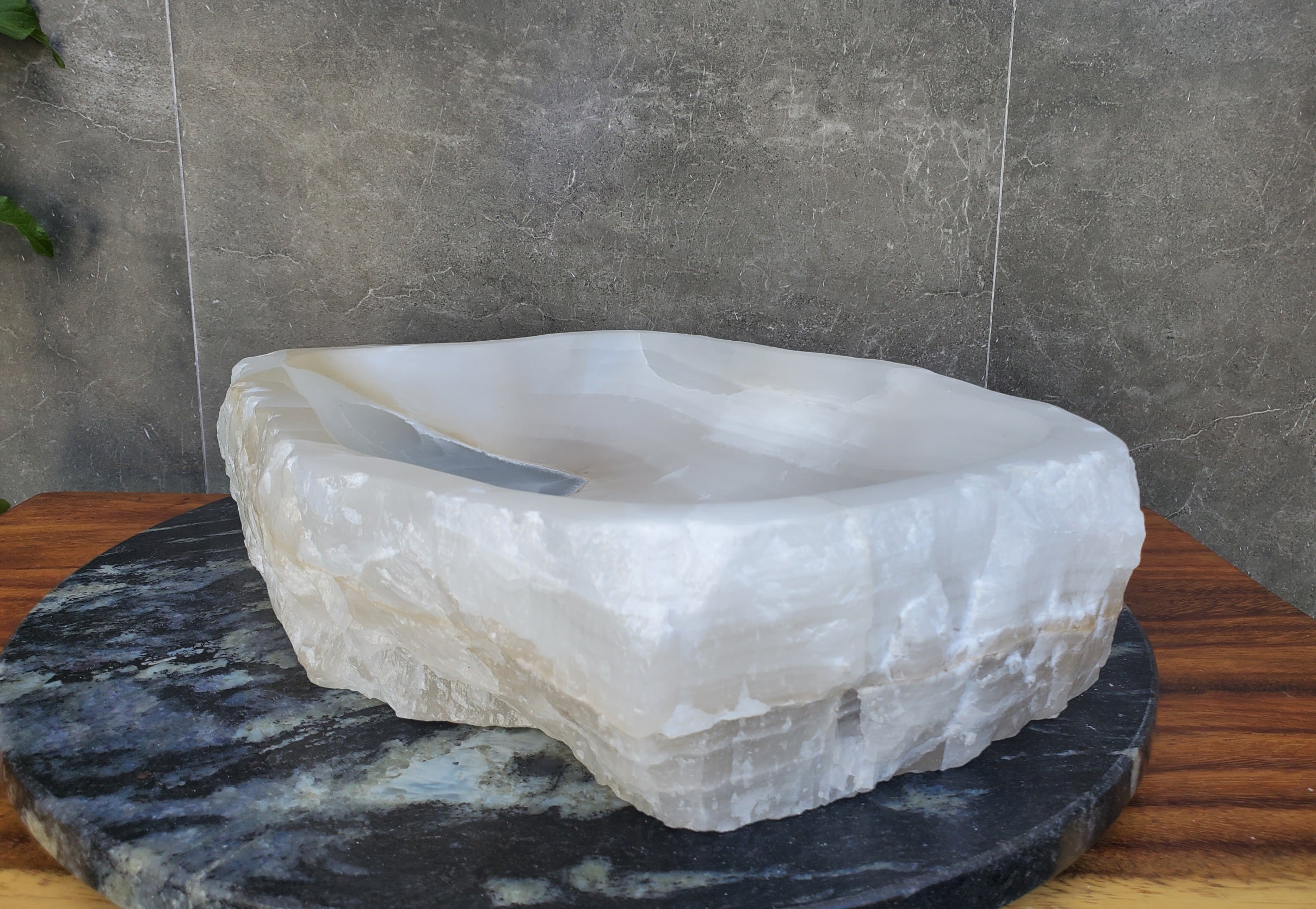 S21_24 Onyx Stone Bathroom Vessel Sink