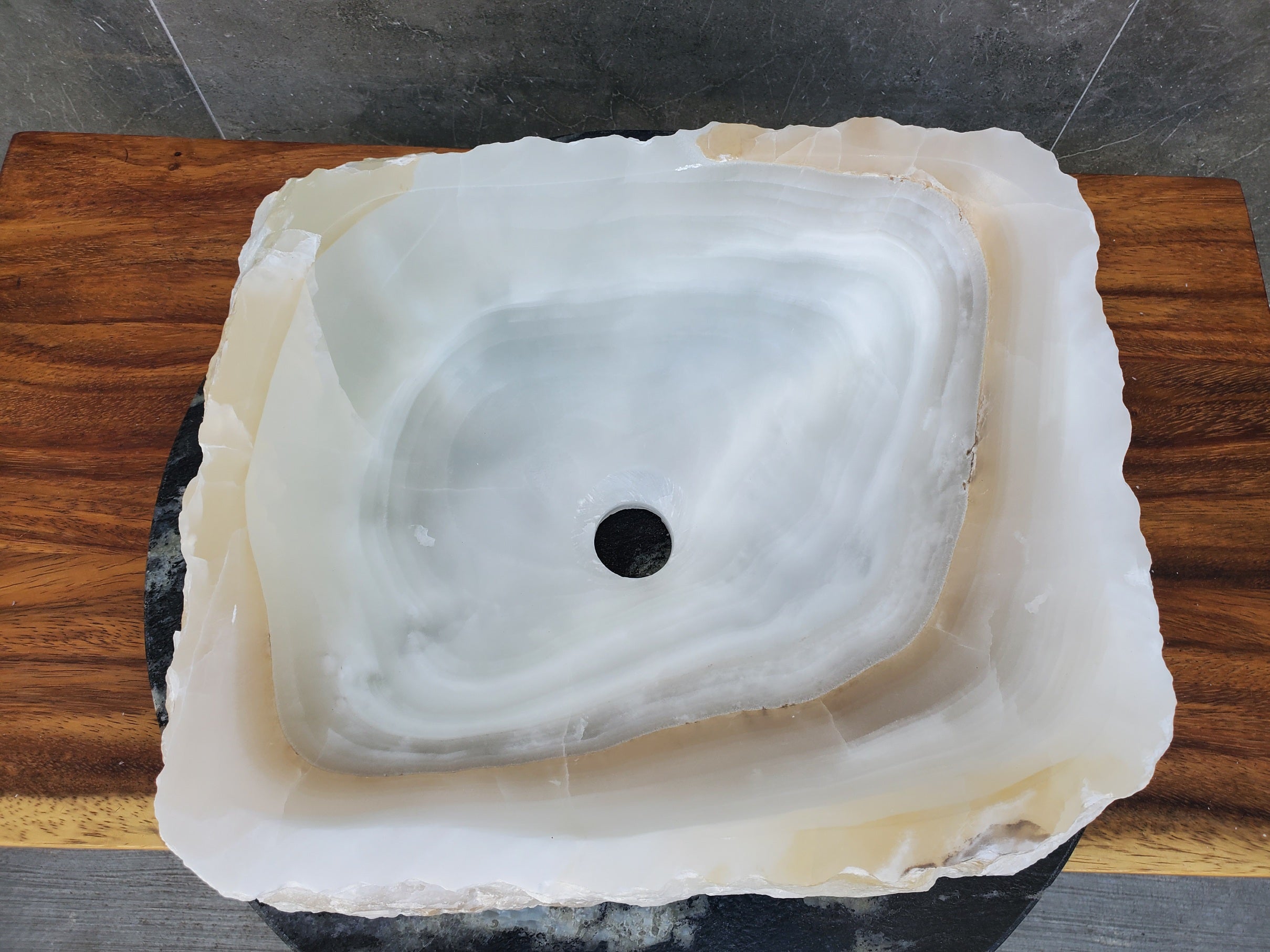 S21_27 Onyx Stone Bathroom Vessel Sink