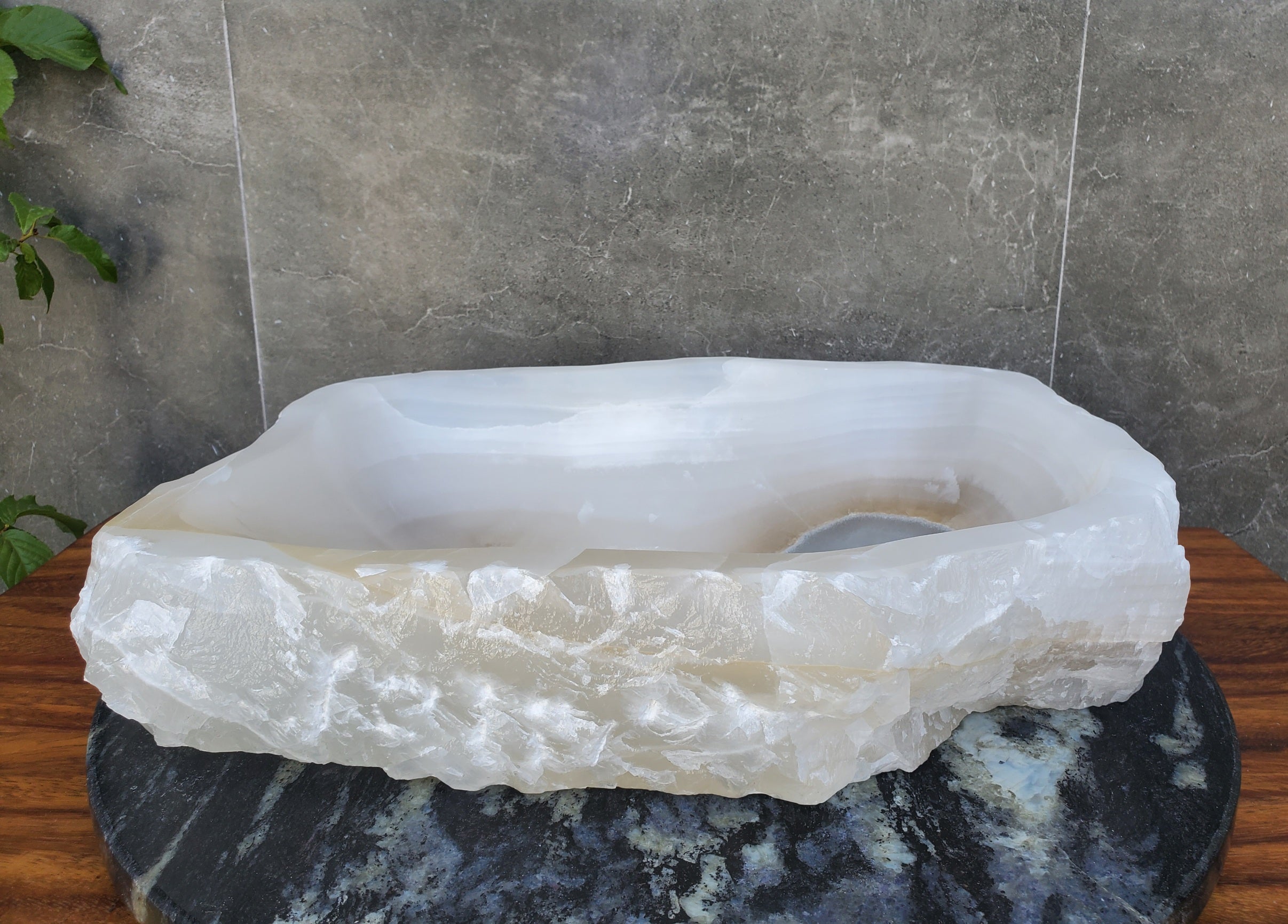 S21_24 Onyx Stone Bathroom Vessel Sink