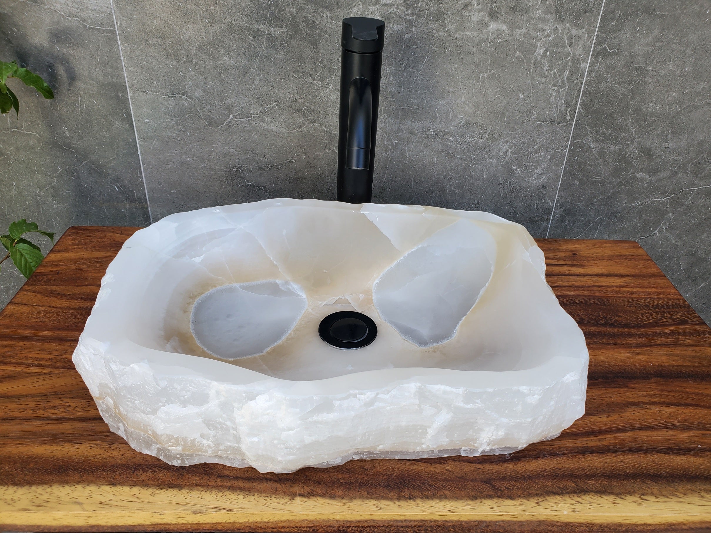 S21_24 Onyx Stone Bathroom Vessel Sink