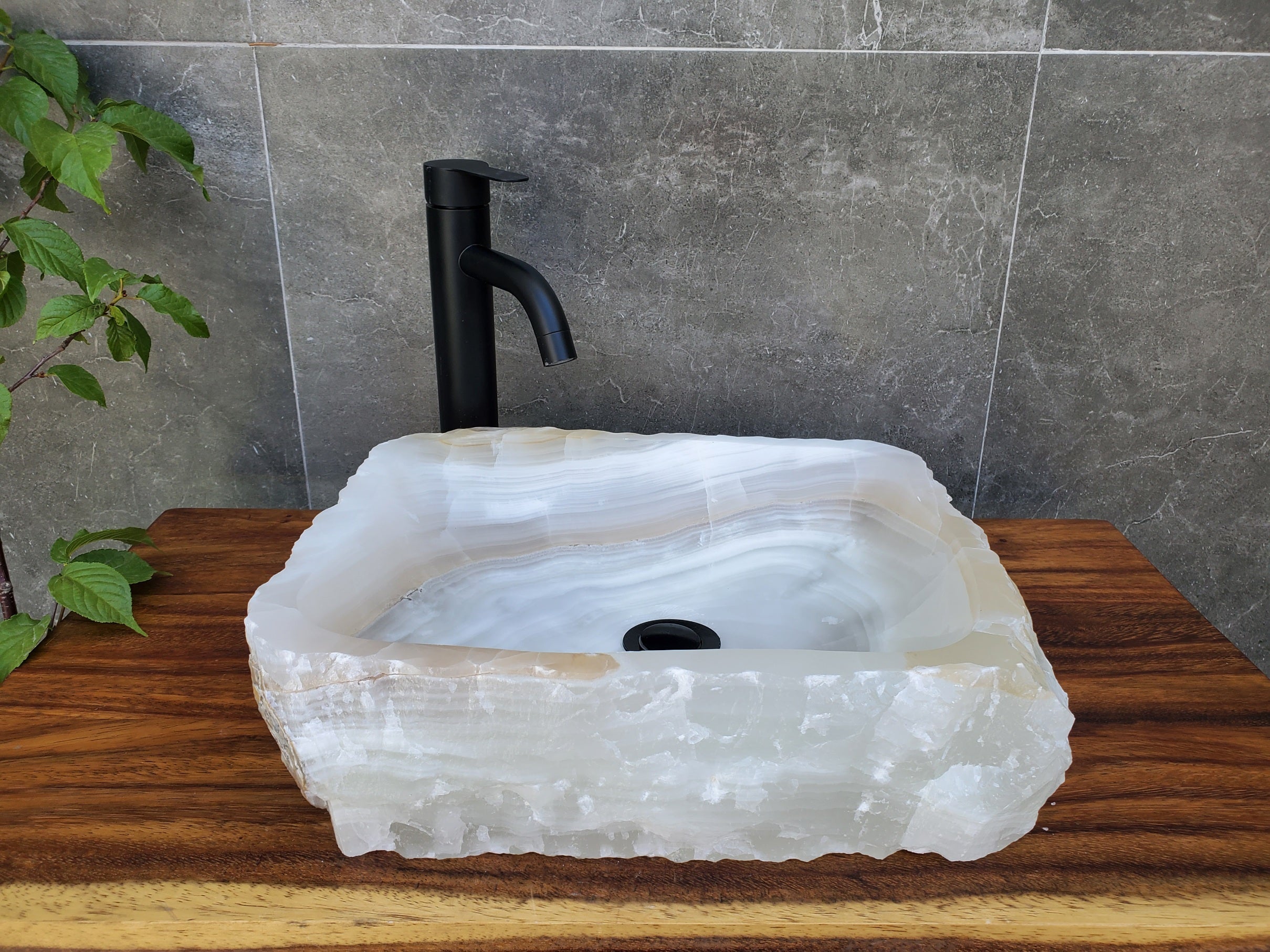 S21_27 Onyx Stone Bathroom Vessel Sink